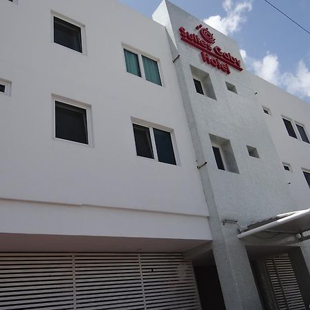 Hotel Suites Gaby Cancún Exterior foto