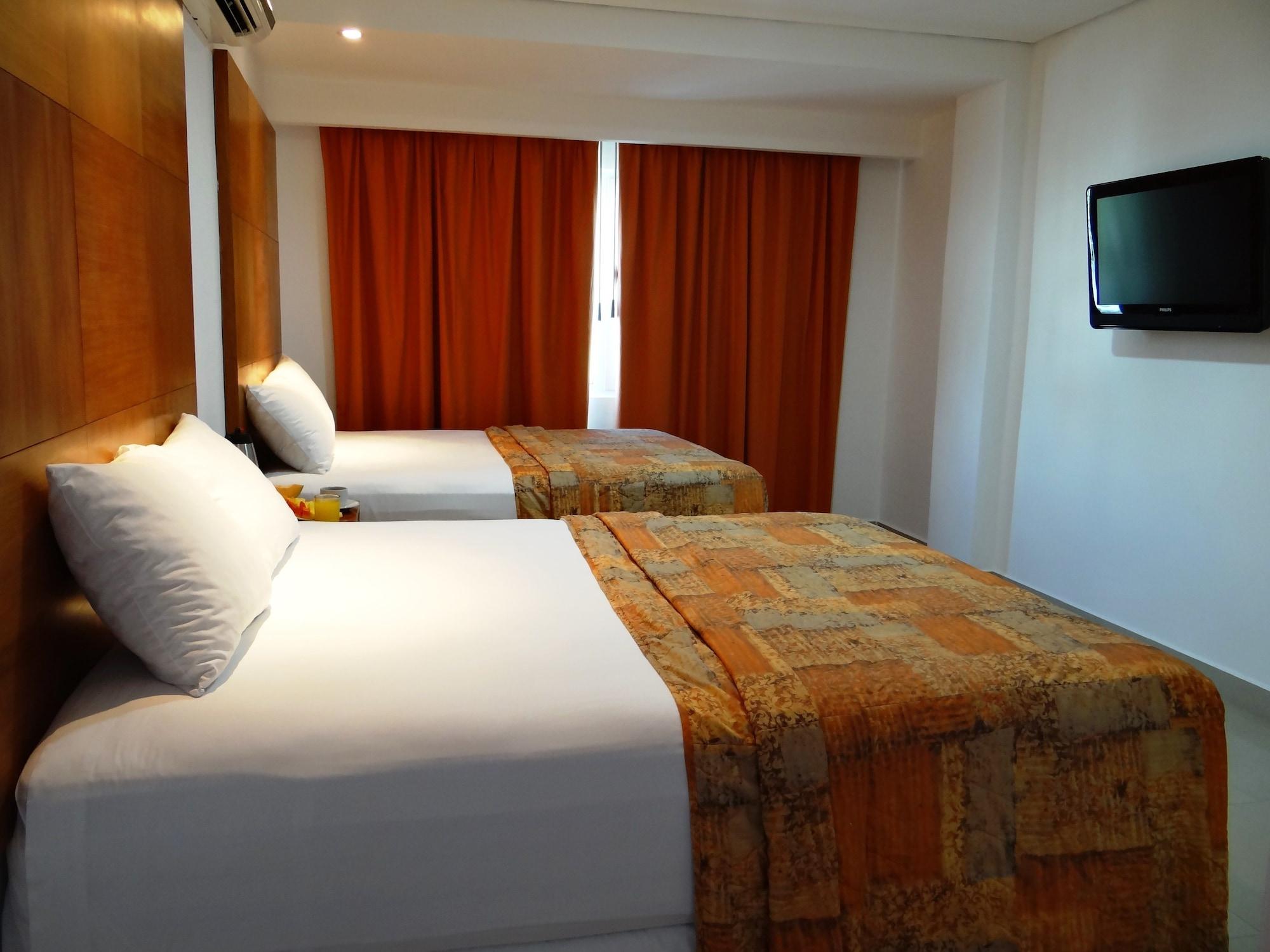 Hotel Suites Gaby Cancún Exterior foto