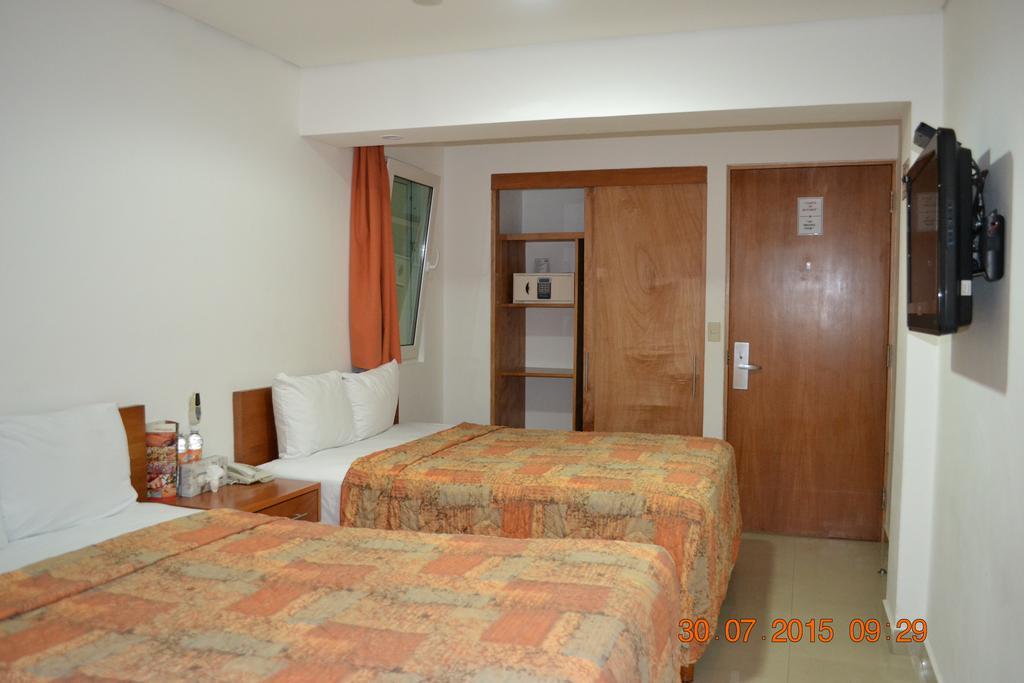 Hotel Suites Gaby Cancún Exterior foto
