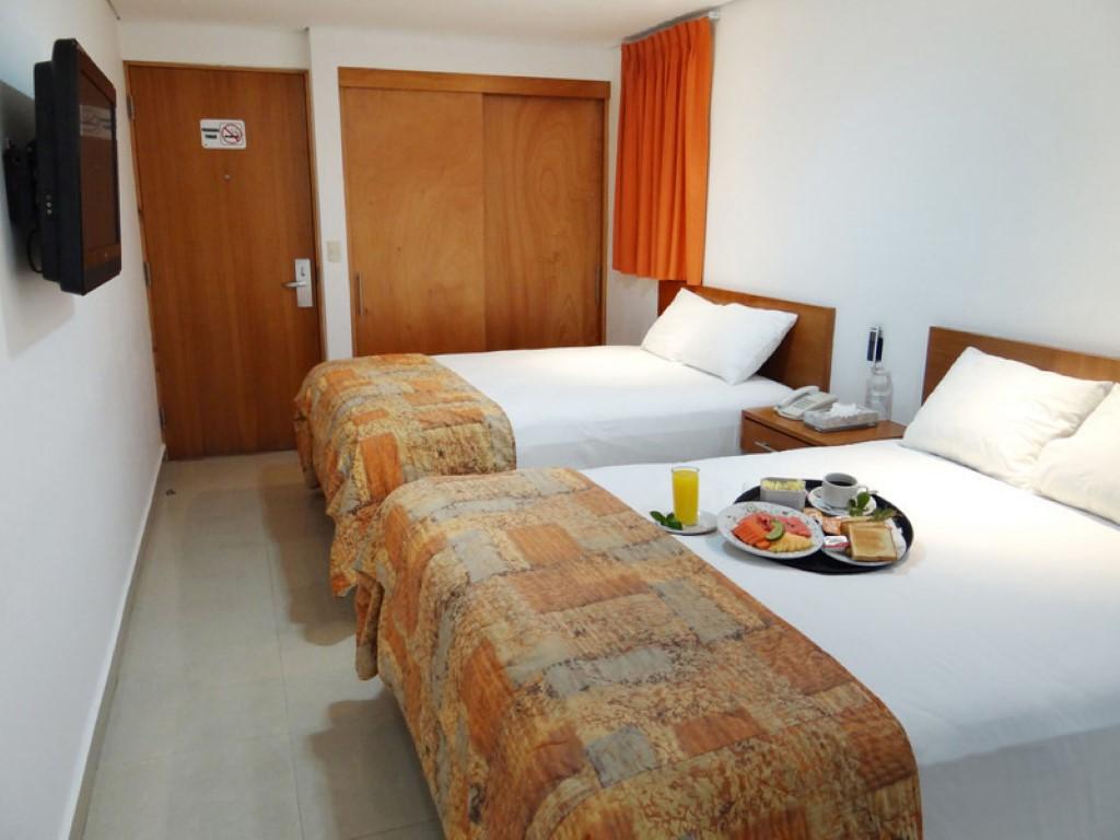 Hotel Suites Gaby Cancún Exterior foto